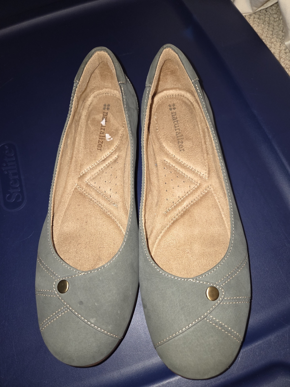 Naturalizer Women's Sage Green Slip-On Ballet Flats